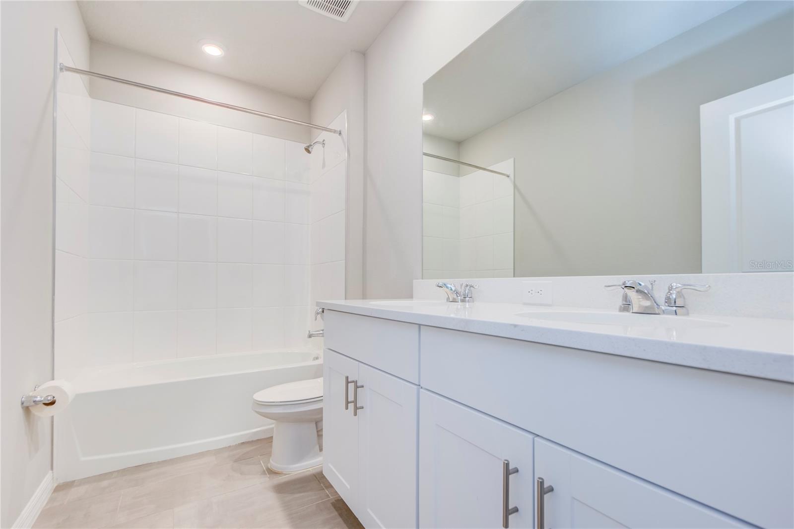 Secondary bathroom - double vanities