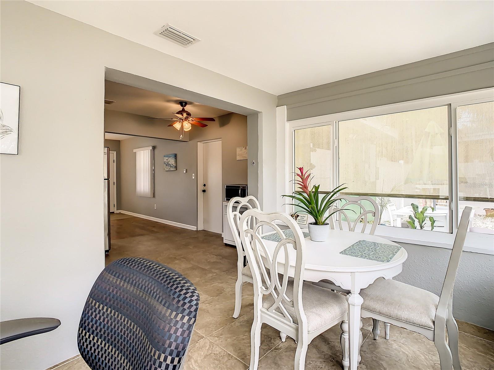 Dining/Florida Room