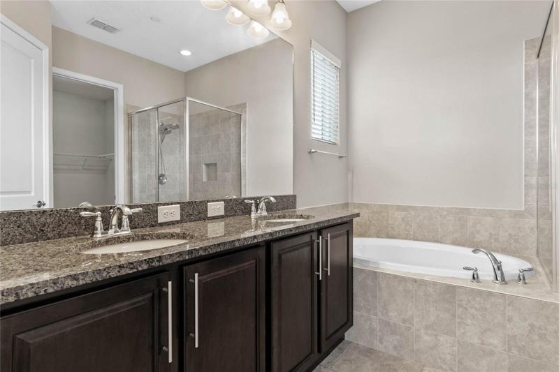 Dual sink vanity