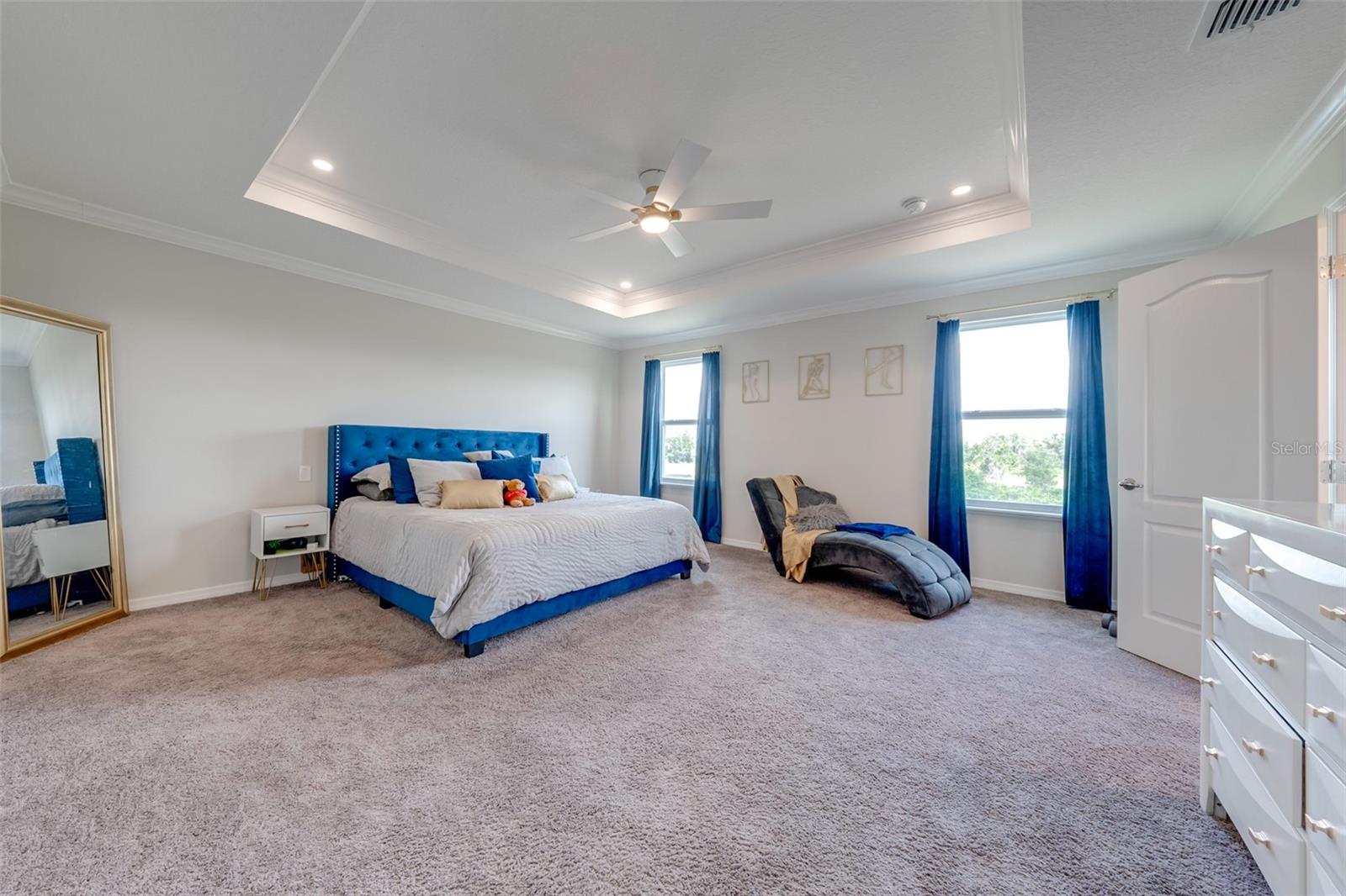 Owner's Suite (upstairs)