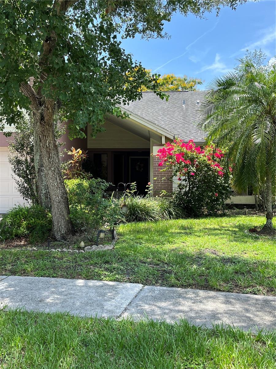 Front View of 12032 Steppingstone