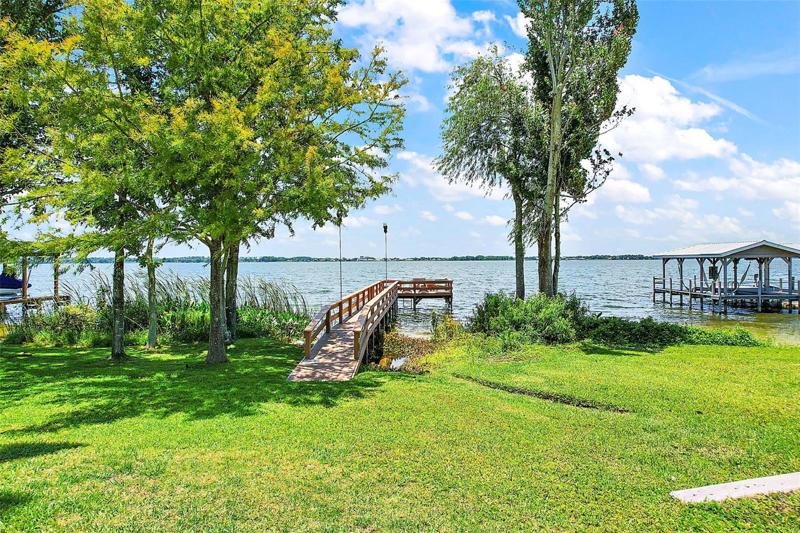 Community Dock