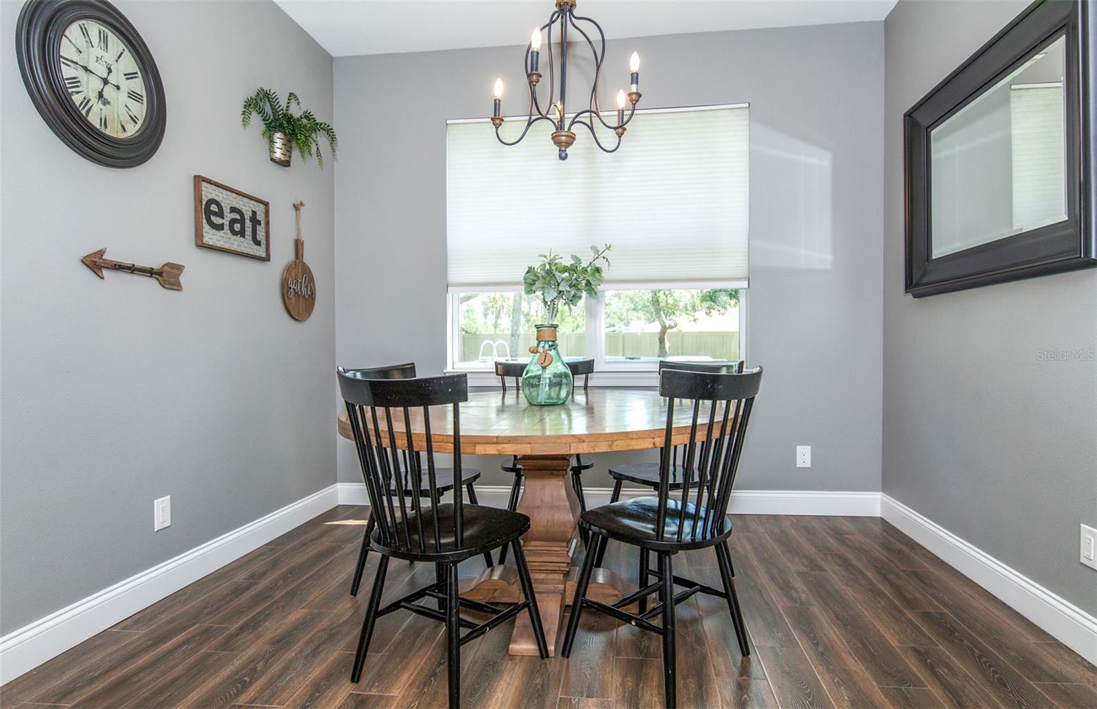 Eat-in Space in Kitchen