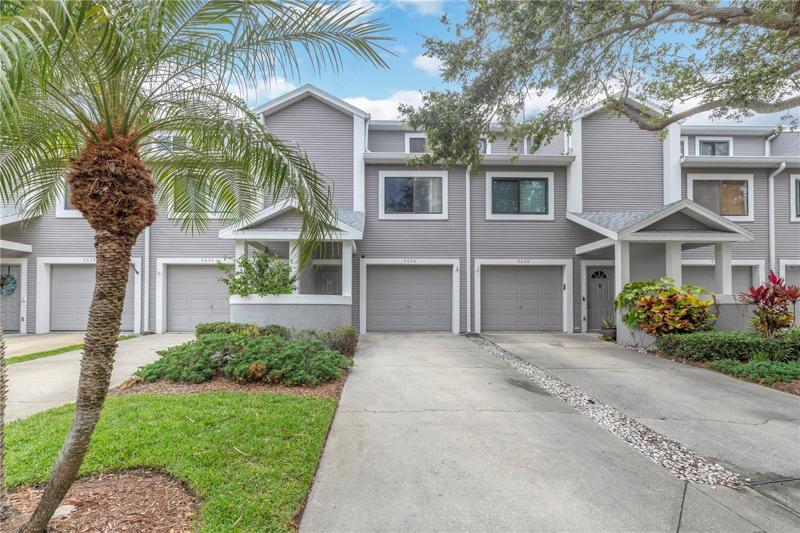 9656 Tara Cay Ct