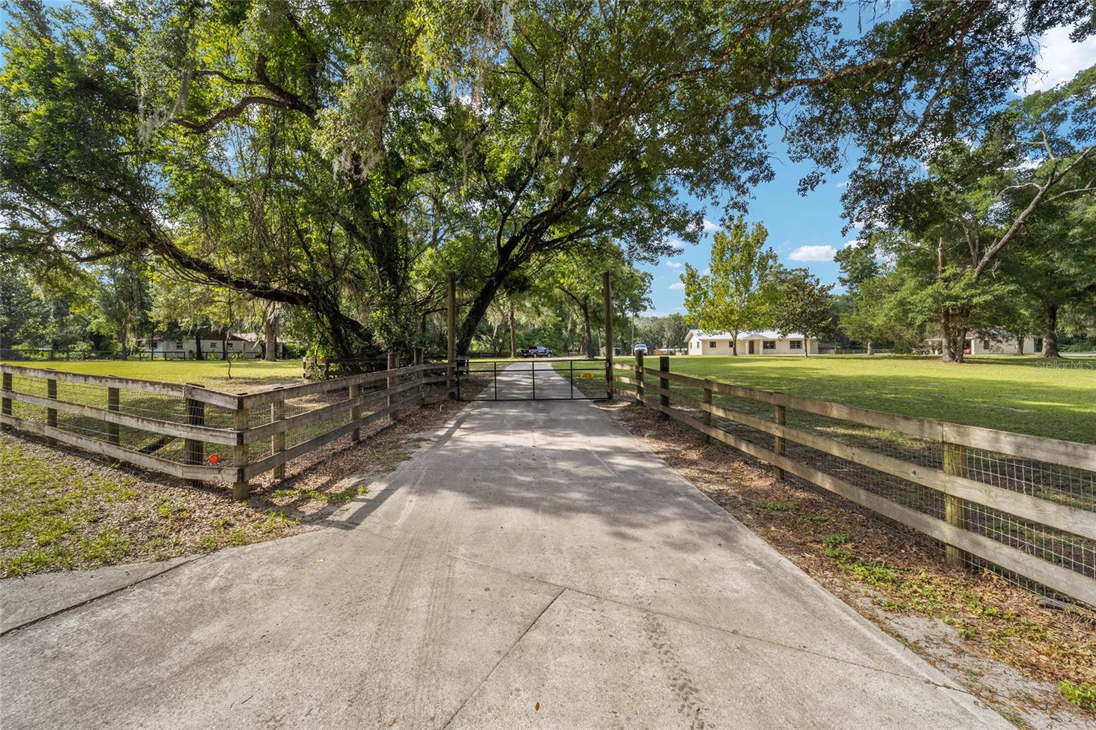 Entrance to the property