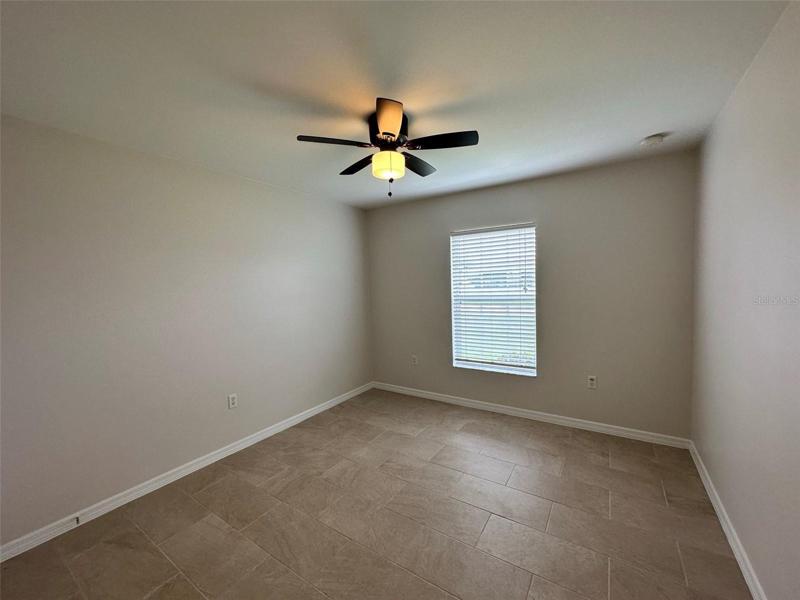 Guest bedroom 1
