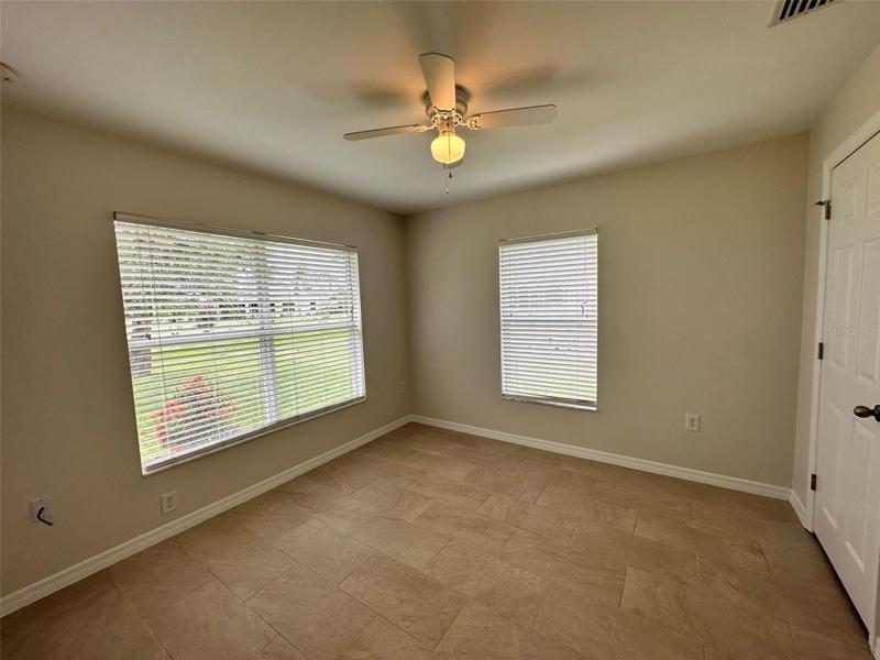 Guest bedroom 3