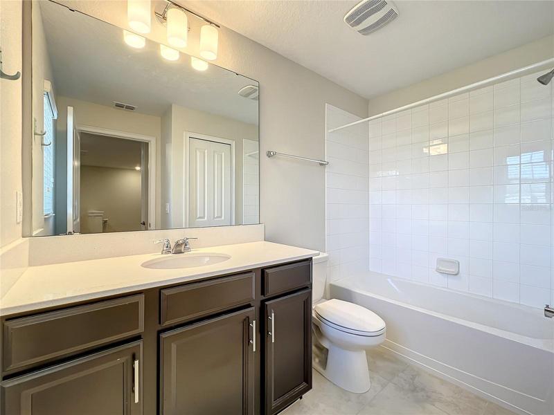 2ND BATHROOM