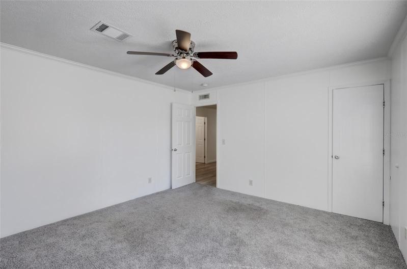 Guest bedroom