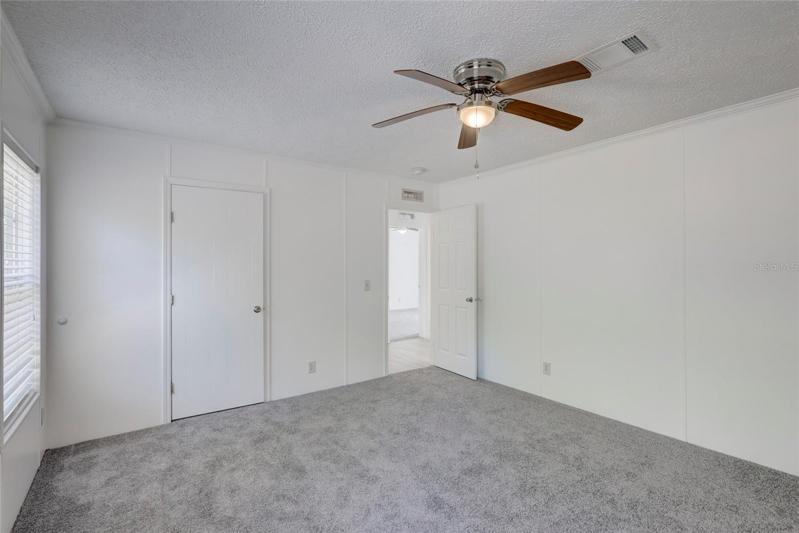 Guest bedroom
