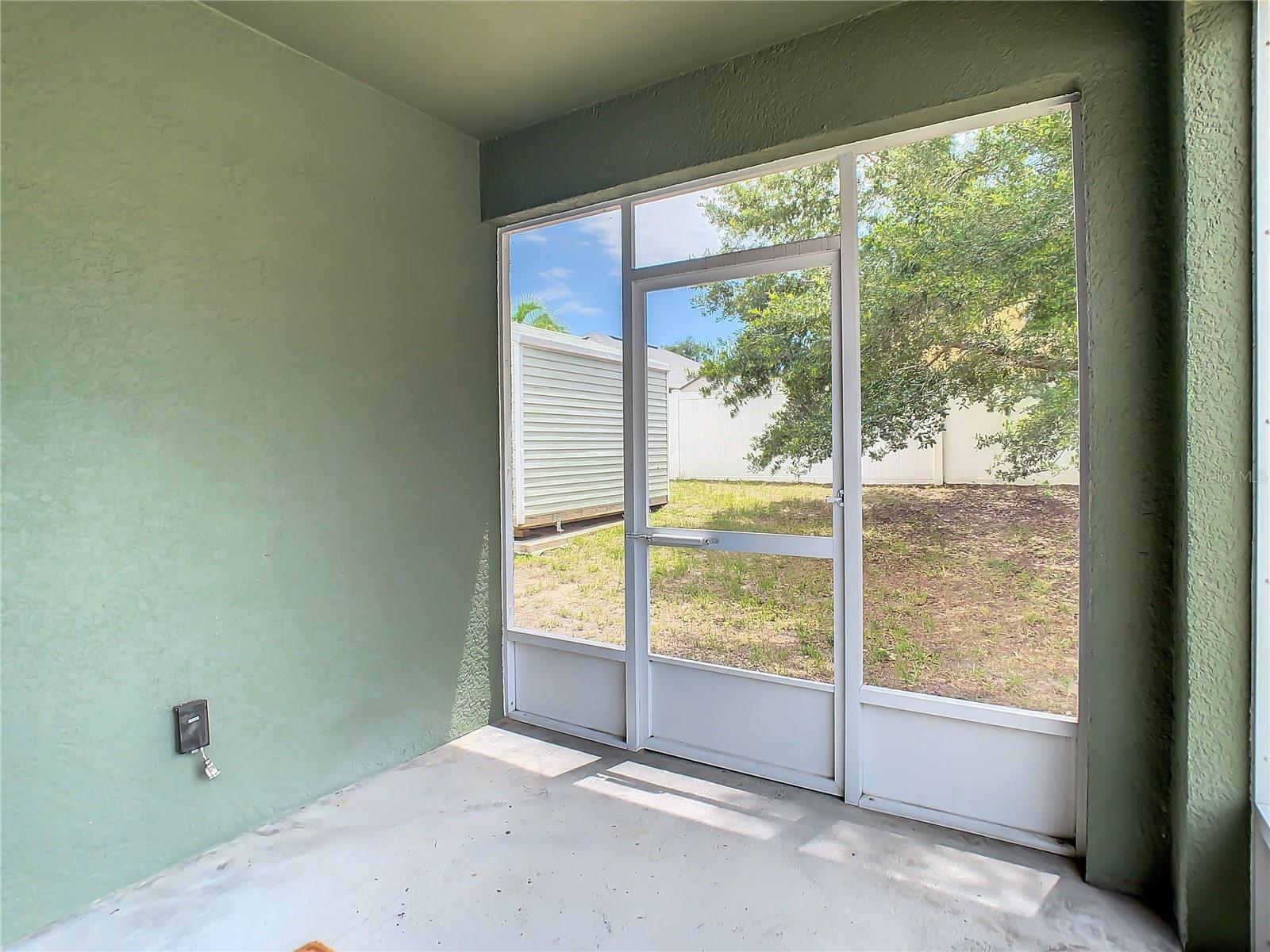Screened Patio