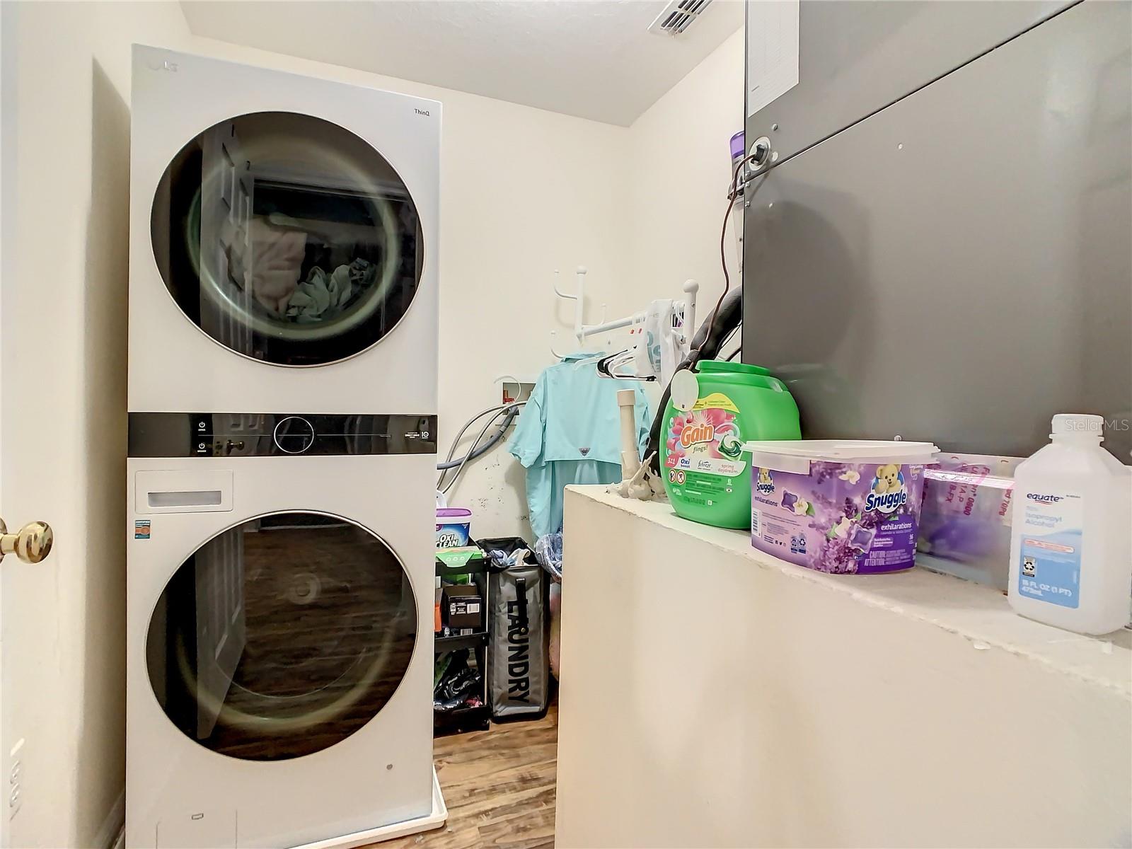 Stacking Washer Dryer