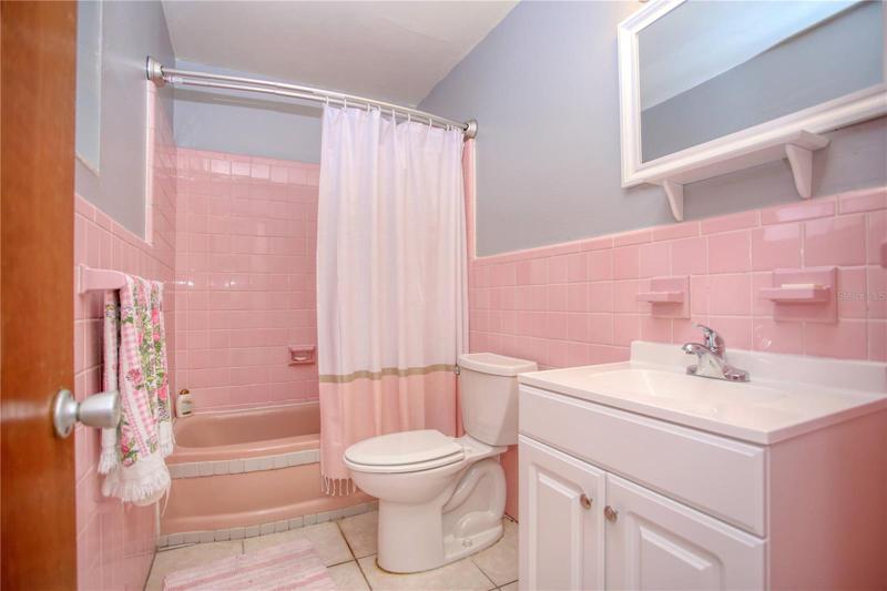 Main Bathroom