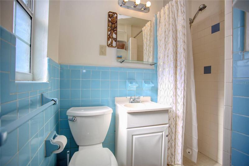 Primary En Suite
