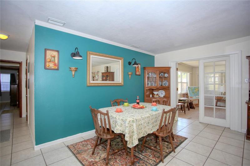 Dining Room - open area