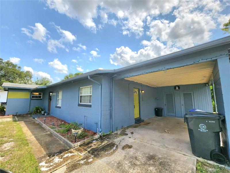 Carport