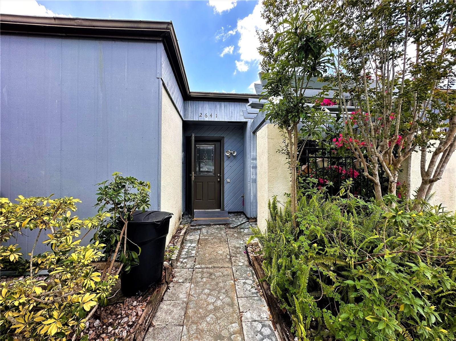 Exterior Entry