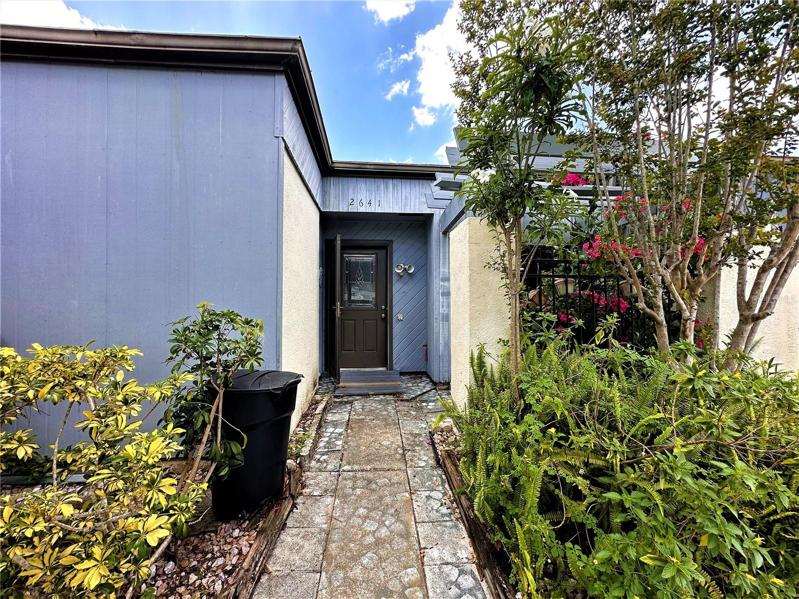 Exterior Entry