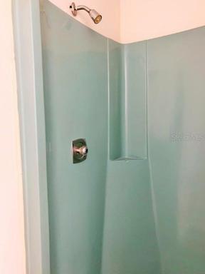 Men's Shower Area