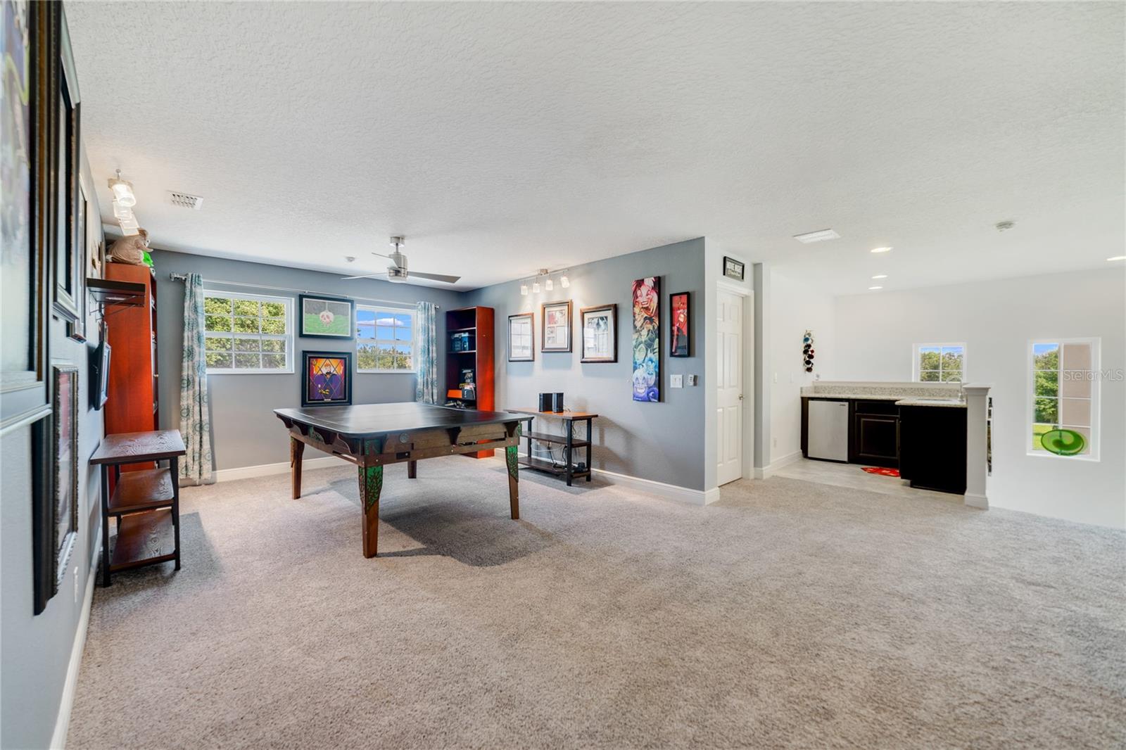 BONUS/LOFT.