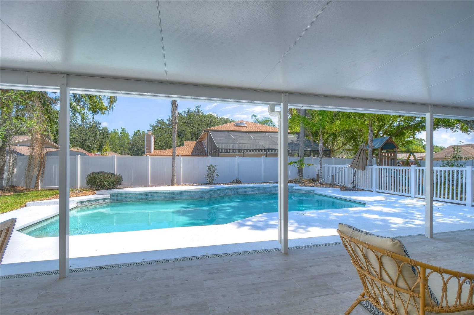 Lanai Pool