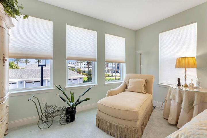 PRIMARY SUITE.