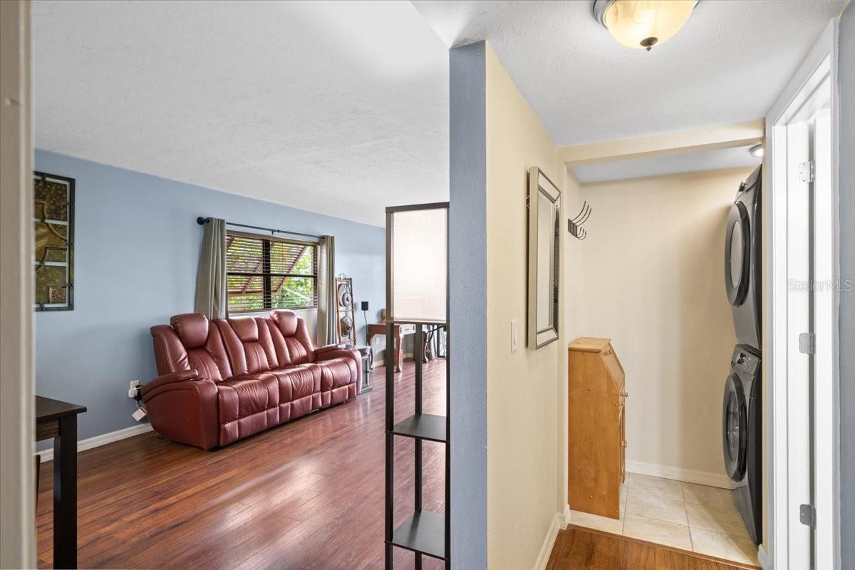 Interior Laundry Room. Washer/Dryer (NEW 2021)