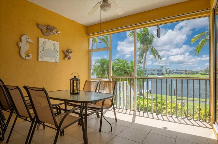Lanai Facing Canal View