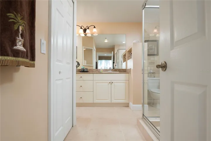 Primary Ensuite Bath