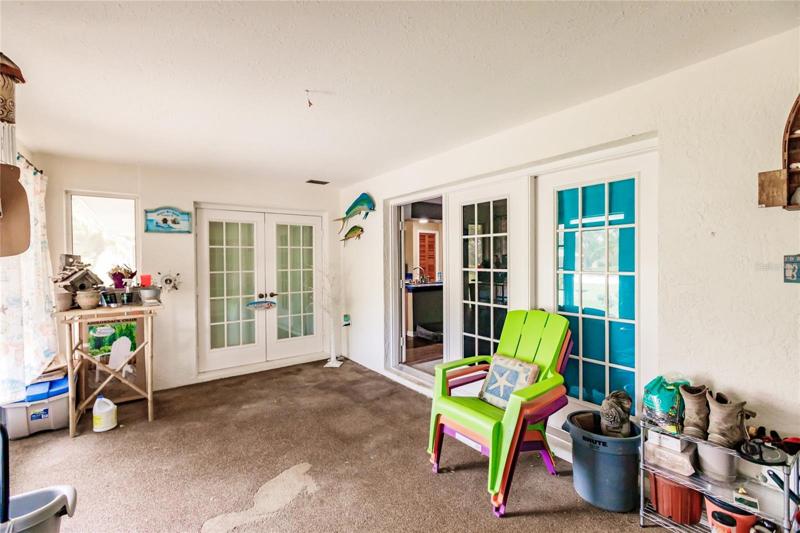 FLORIDA ROOM