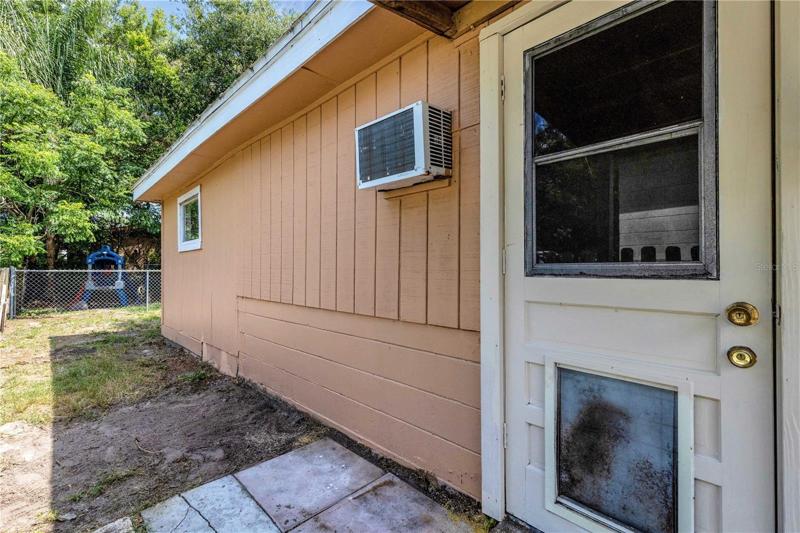 studio entrance/exit