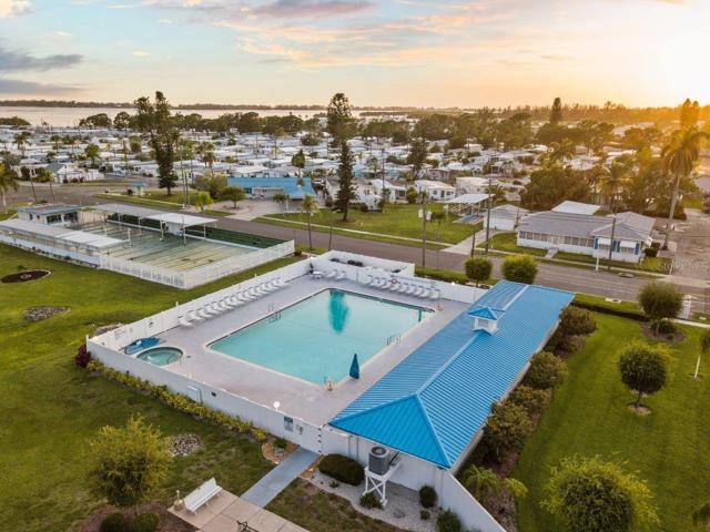 Community pool and spa