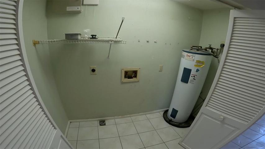 WASHER AND DRYER HOOKS FOR FULL SIZED UNITS