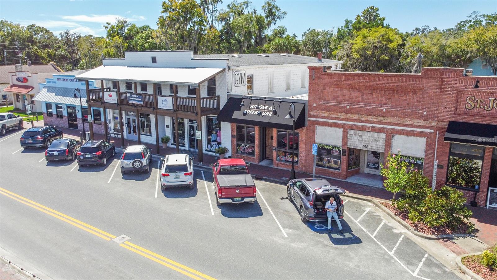 DownTown Crystal River Shopping