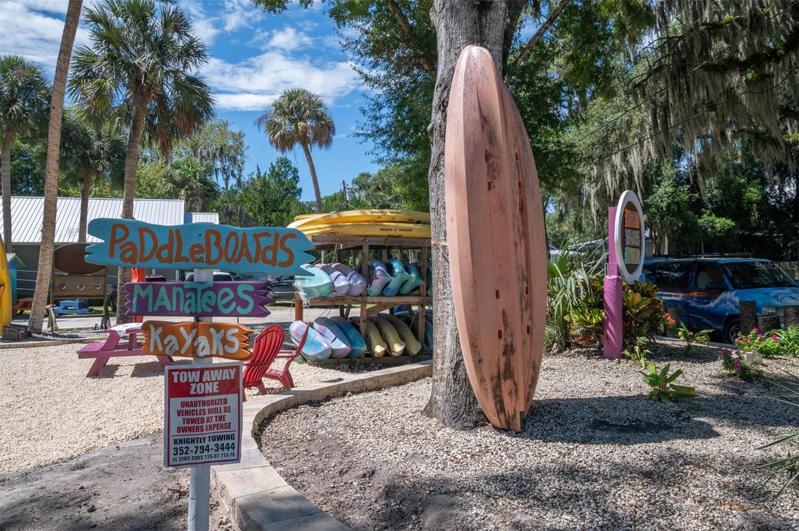 Paddleboard &amp; Kayak Rentals