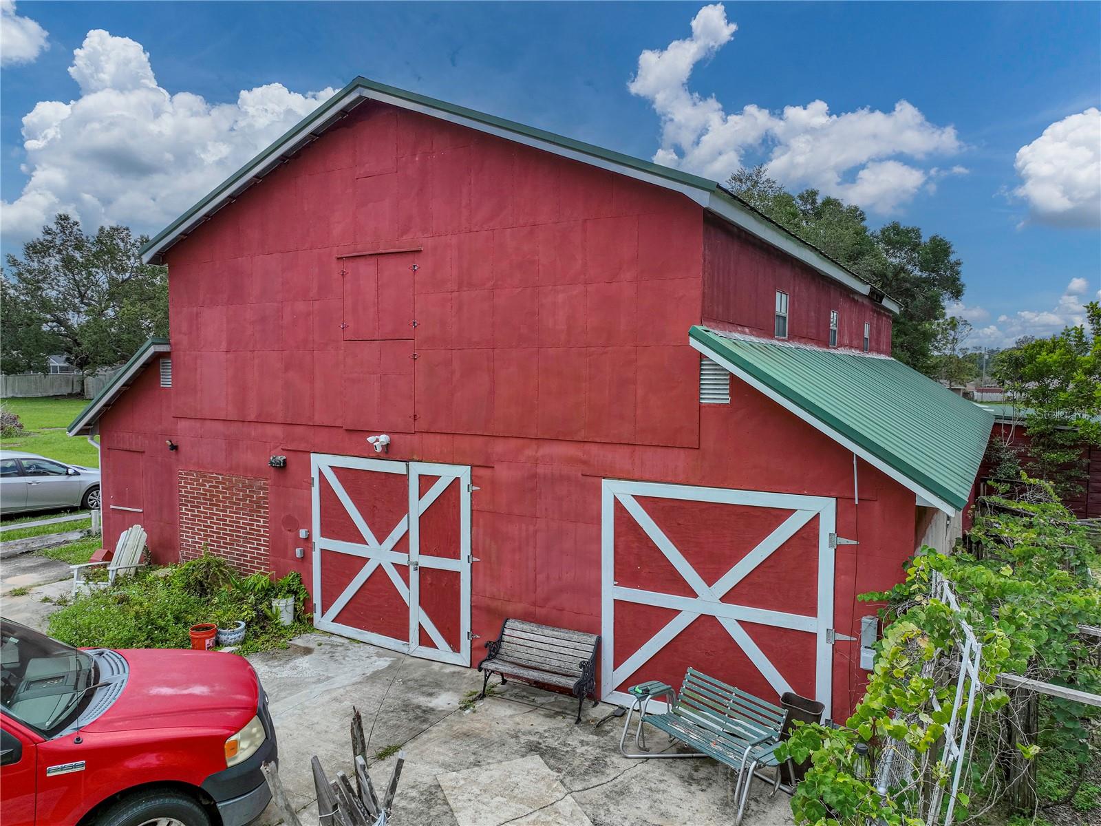 Barn