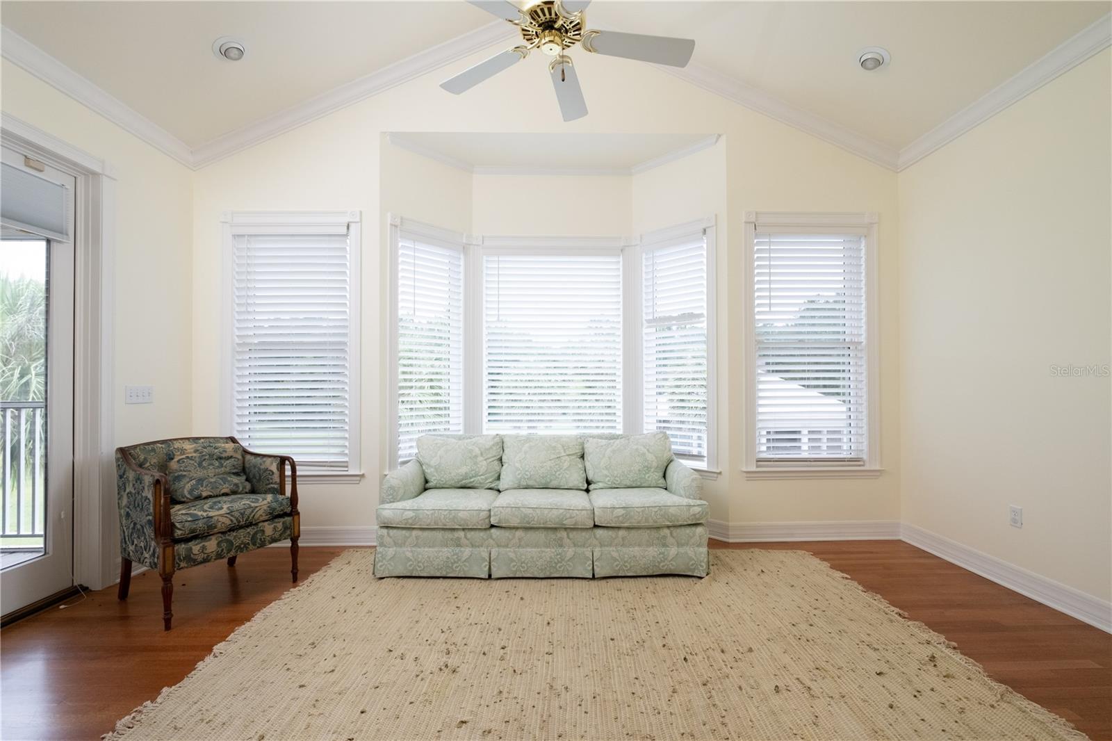 Upstairs owner's suite sitting room