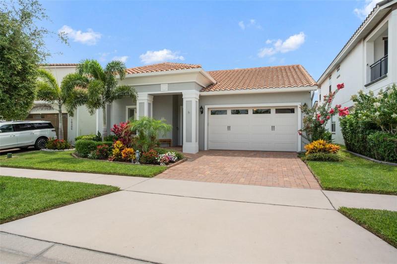 Welcome to 10215 Henbury Street!