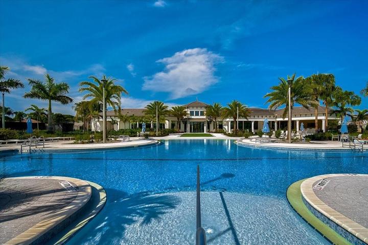 Villa for Sale in Sarasota FL - 2 Bedroom 2 Bath Plus Den 2 Car Garage Water Views – Sunrise Preserve at Palmer Ranch – Don’t Miss Out - Schedule a showing today!