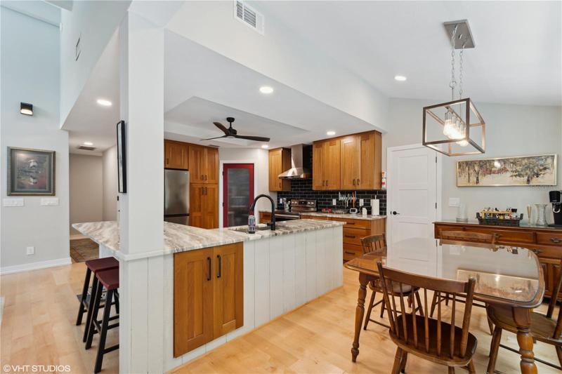 Kitchen/Dining