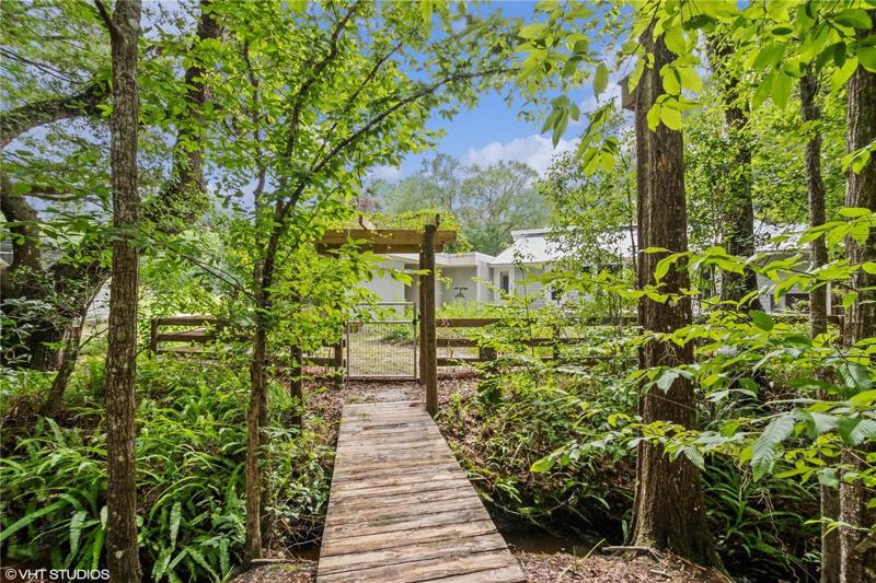 Walkway over creek