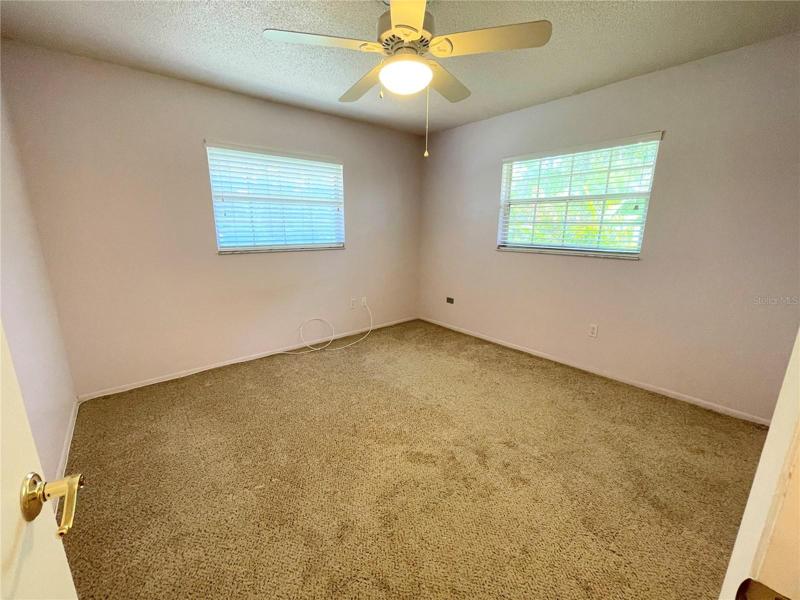 Guest bedroom1