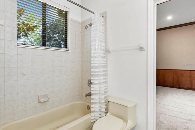 Jack and Jill Bathroom between Bedroom #2 and Bedroom #3
