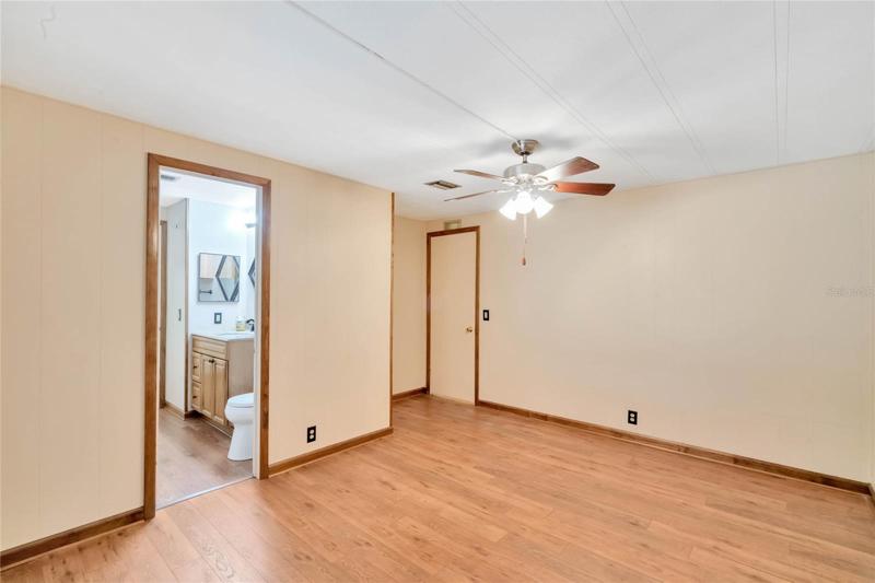 walk in shower with glass doors