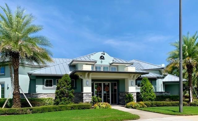 LAKES CLUBHOUSE