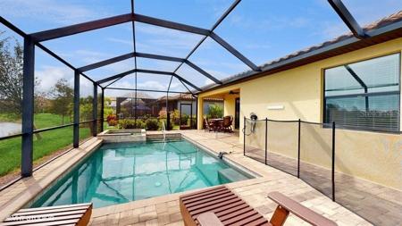 Lanai/Pool