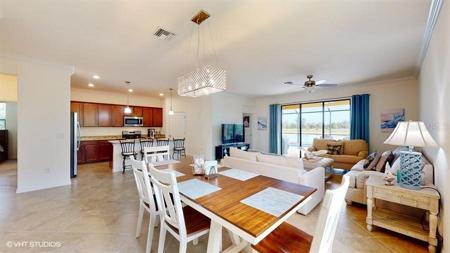 Diningroom, Livingroom, Kitchen