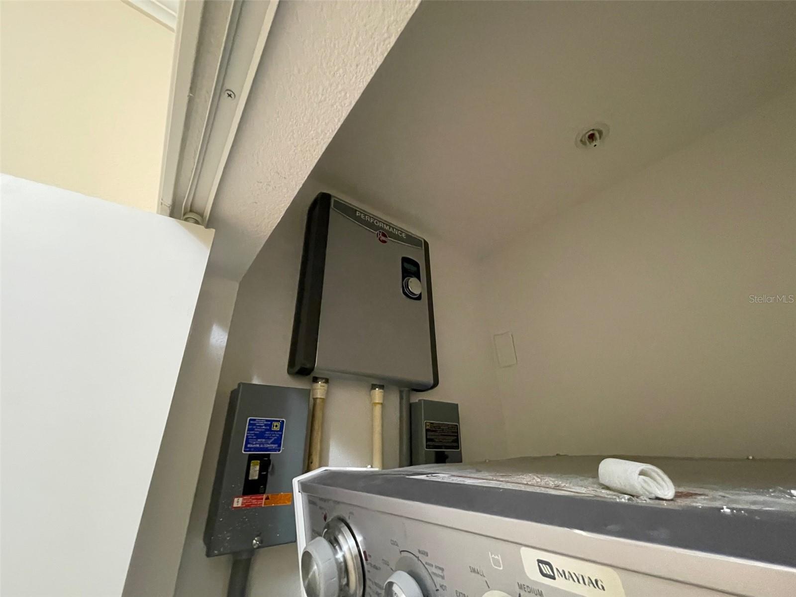 Tankless water heater