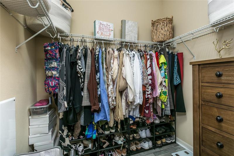 Walk in closet