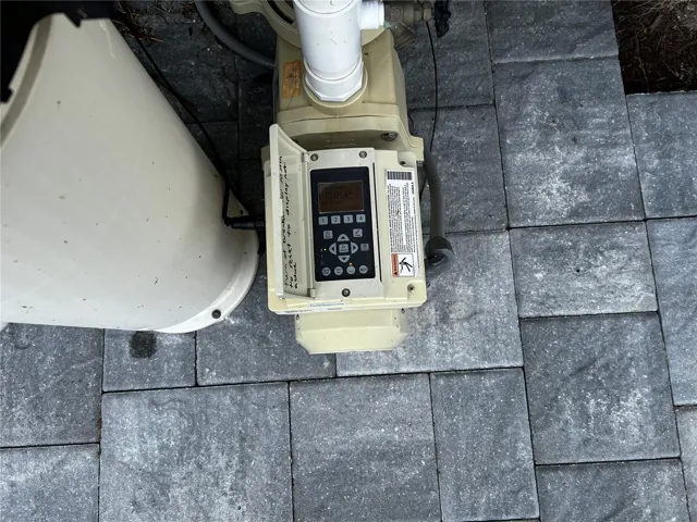 Digital pool equipment